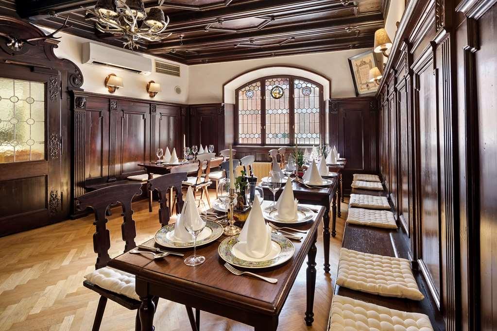Radisson Blu Hotel Altstadt, Salzburg Restaurant photo
