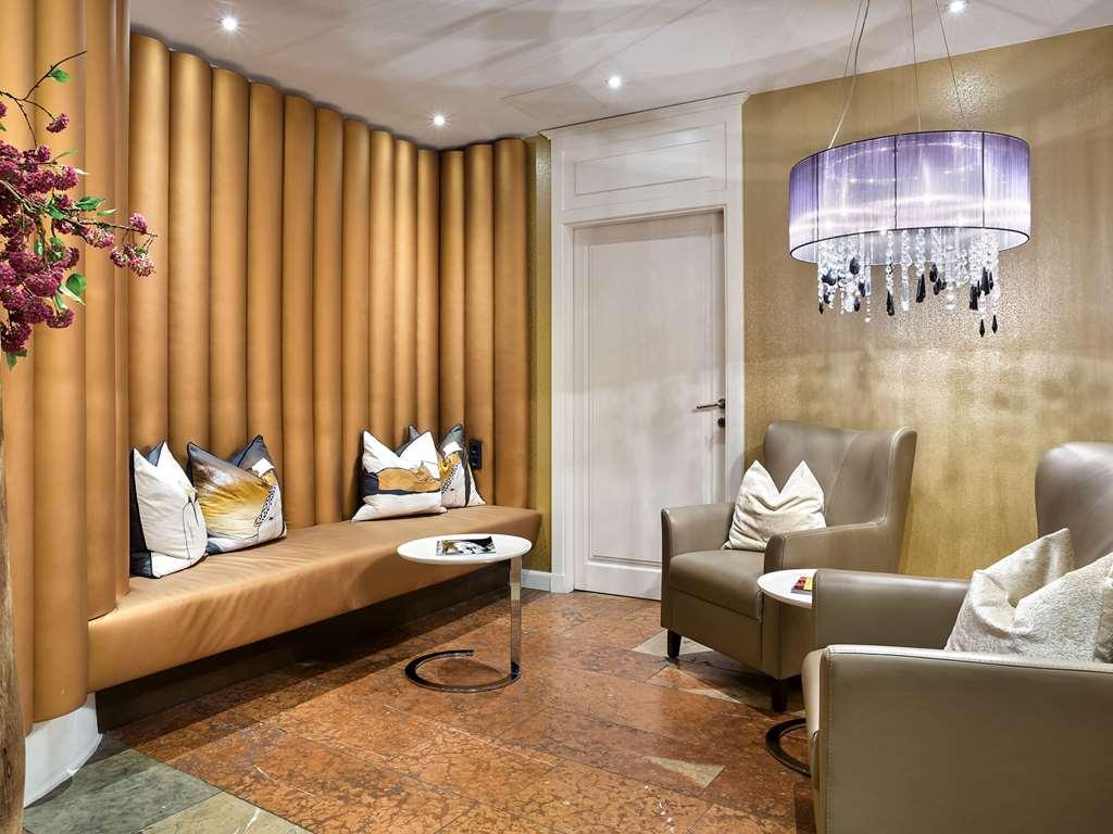Radisson Blu Hotel Altstadt, Salzburg Interior photo