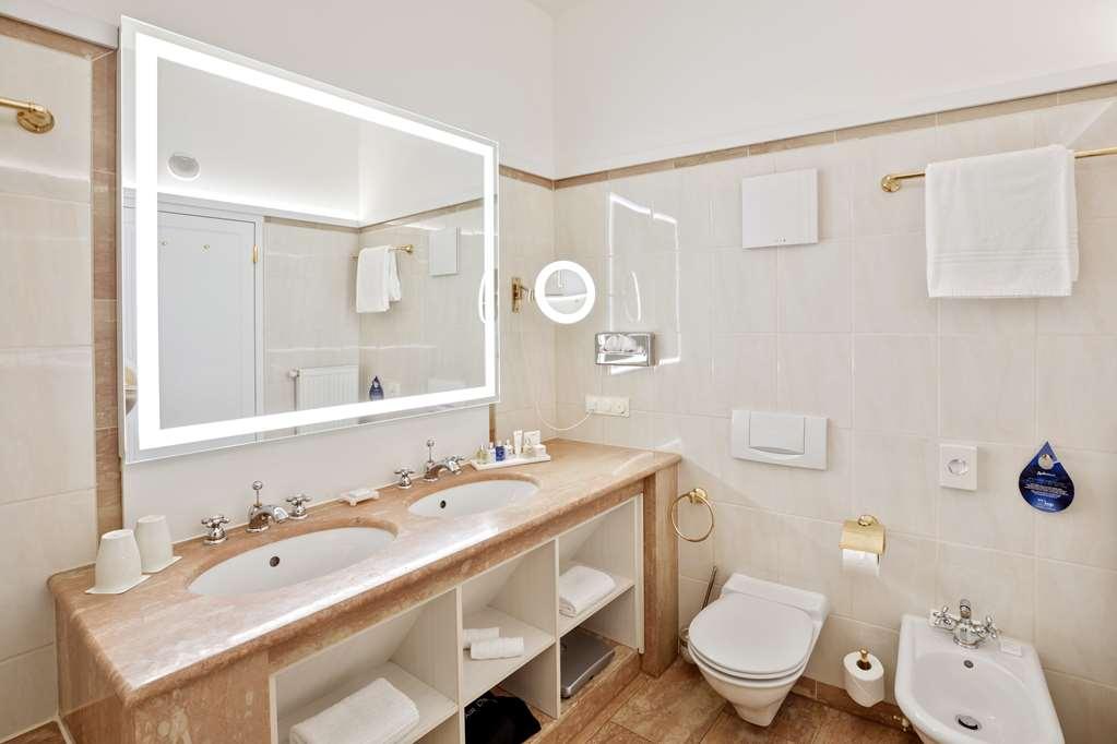 Radisson Blu Hotel Altstadt, Salzburg Room photo